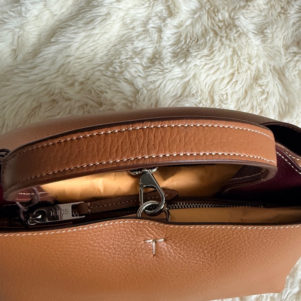 Tod’s micro leather bag - Picture 7 of 10